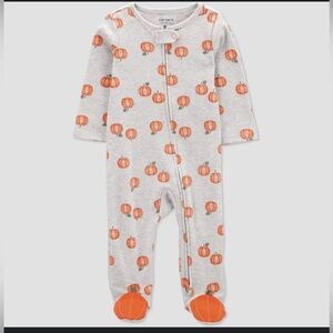Cozy Up with Carter's Sleeper - The Ultimate Comfort for Your Little One!